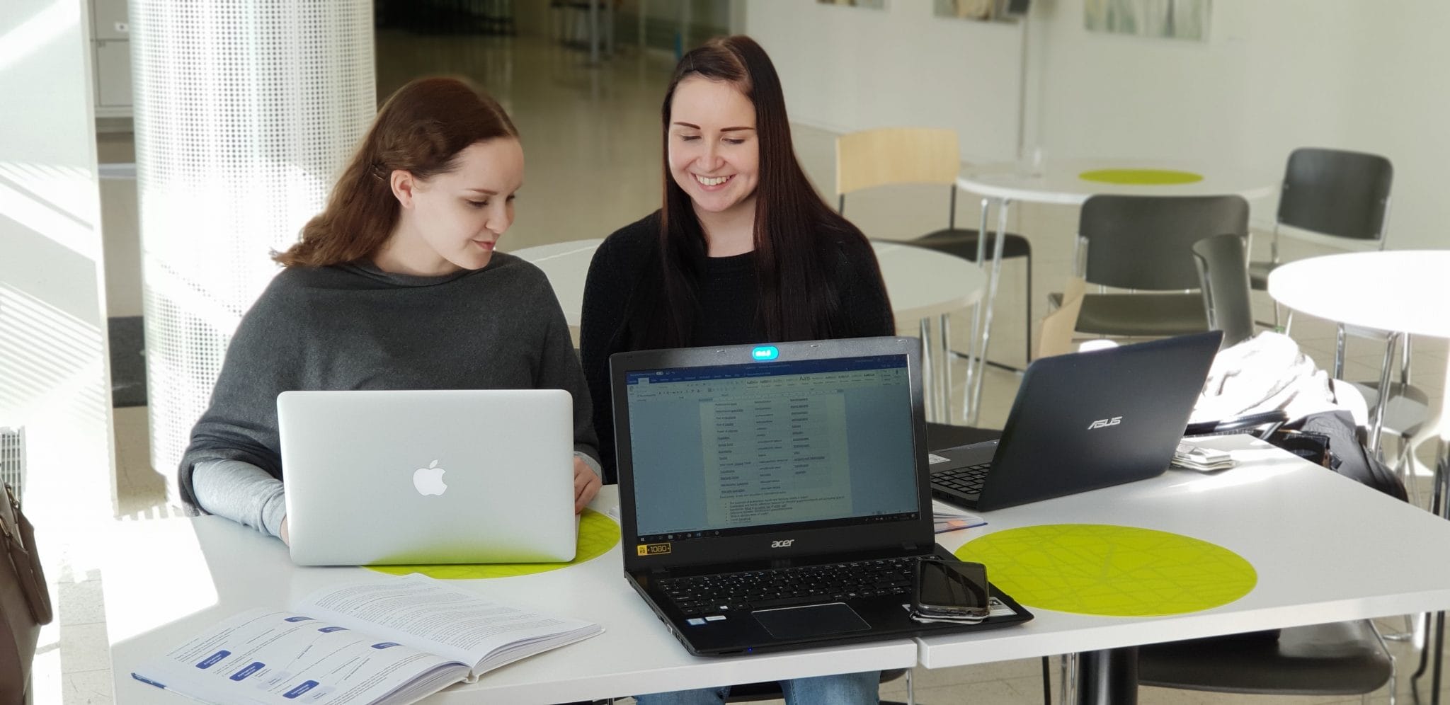 Students on a computer at the SAMK campus in Pori