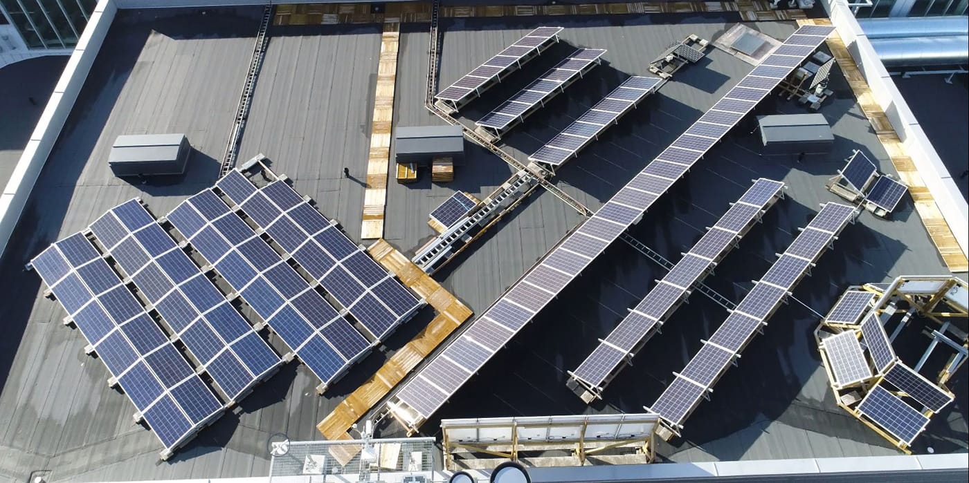 SAMKin aurinkosähköjärjestelmä/SAMK's photovoltaic system